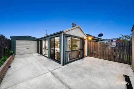 Property photo of 16 Cornwell Crescent Cranbourne East VIC 3977