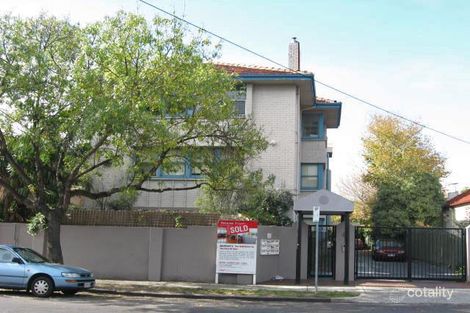 2/46 Greeves St, St Kilda, VIC 3182