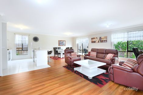 Property photo of 3 Jeepster Way Cranbourne South VIC 3977