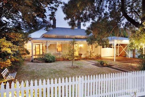 Property photo of 28 Rubens Grove Canterbury VIC 3126