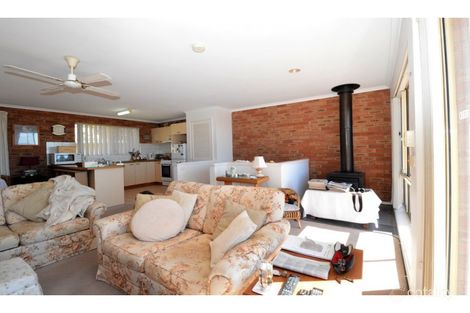 Property photo of 2/7 Tura Circuit Tura Beach NSW 2548