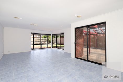 Property photo of 5 Glama Court Roxburgh Park VIC 3064