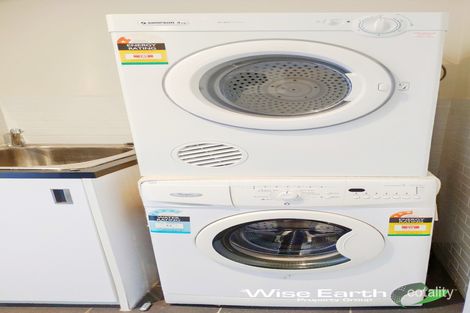 2405/28 Wills St, Melbourne, VIC 3000