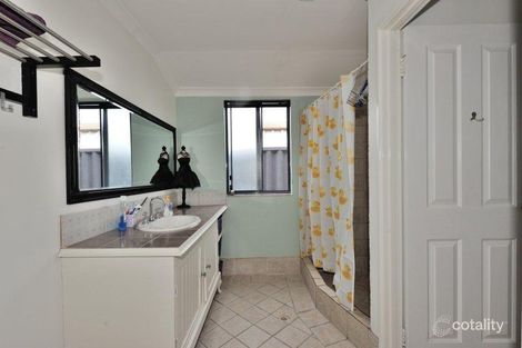 Property photo of 4 Paperbark Mews Warnbro WA 6169