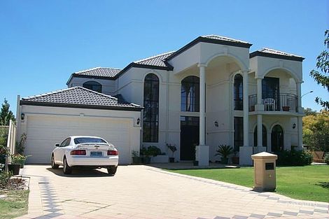 14 Cheshunt Gdns, North Lake, WA 6163