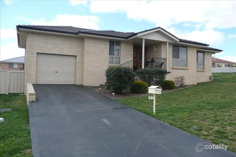 2 Brooklands Dr, Orange, NSW 2800