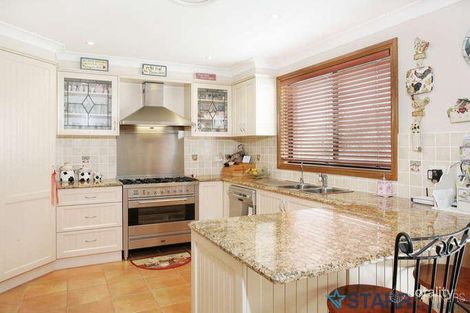 Property photo of 10 Domenic Close Hoxton Park NSW 2171