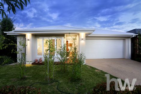 22 Booker Pl, Armstrong Creek, VIC 3217