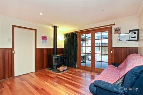 Property photo of 46 Iluka Drive Werribee VIC 3030