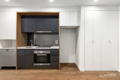 Property photo of 309/59-63 Warrigal Road Hughesdale VIC 3166