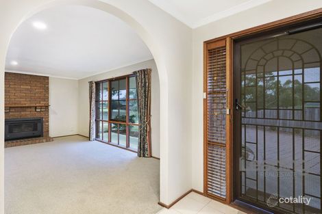 194 Elizabeth Dr, Sunbury, VIC 3429