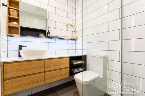 Property photo of 4/304 Rossmoyne Street Thornbury VIC 3071