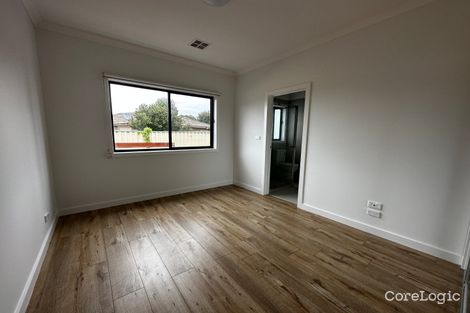 Property photo of 35 Savannah Crescent Epping VIC 3076