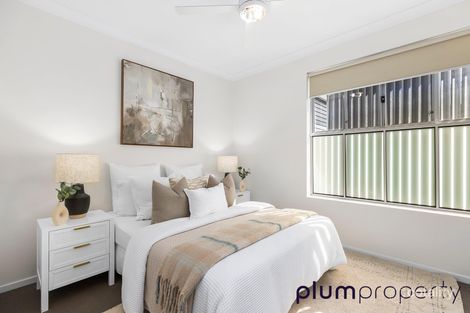 Property photo of 2/96 Dell Road St Lucia QLD 4067