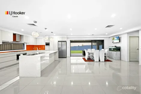 Property photo of 15 Streeton Place Casula NSW 2170