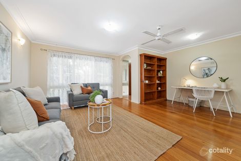 Property photo of 28 Whimbrel Crescent Carrum Downs VIC 3201