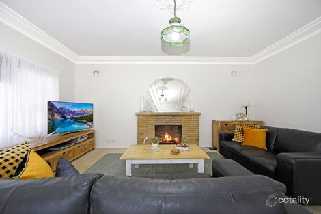 Property photo of 27 Kahibah Road Umina Beach NSW 2257