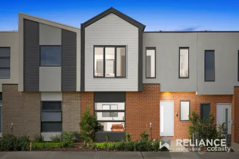 Property photo of 32 Brendan Road Greenvale VIC 3059