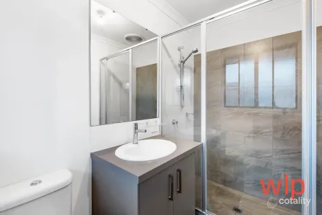 Property photo of 1/9 Offham Way Westminster WA 6061