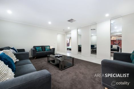 Property photo of 3 Pengana Way Cranbourne West VIC 3977