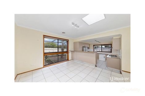 Property photo of 18 Le Souef Crescent Florey ACT 2615