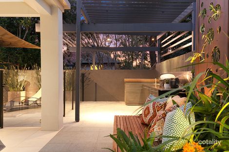 Property photo of 15 Boomerang Road St Lucia QLD 4067