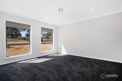 Property photo of 3 Zellar Court Thurgoona NSW 2640