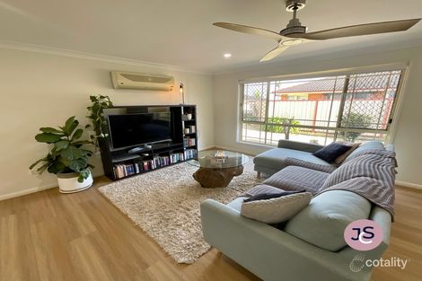 Property photo of 38A Decora Crescent Warabrook NSW 2304