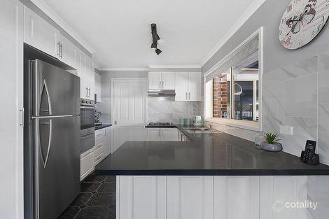 Property photo of 15 Bellchambers Crescent Banks ACT 2906