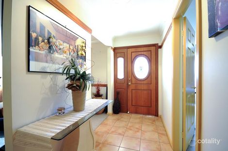 Property photo of 3 Lincoln Parkway Dubbo NSW 2830