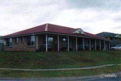 97 Hummingbird Cres, Wishart, QLD 4122