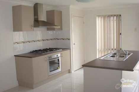 Property photo of 31 Salvia Avenue Pakenham VIC 3810