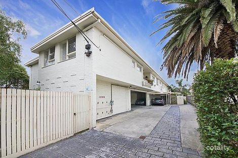 Property photo of 7/33-35 Toolambool Road Carnegie VIC 3163