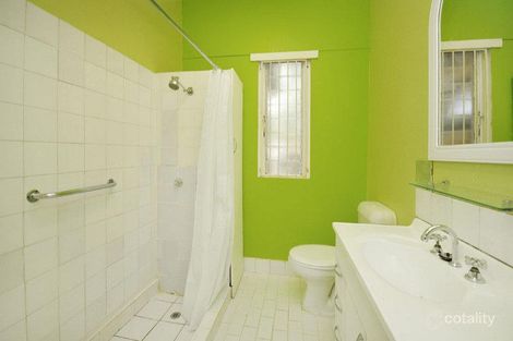 Property photo of 719 Cavendish Road Holland Park QLD 4121