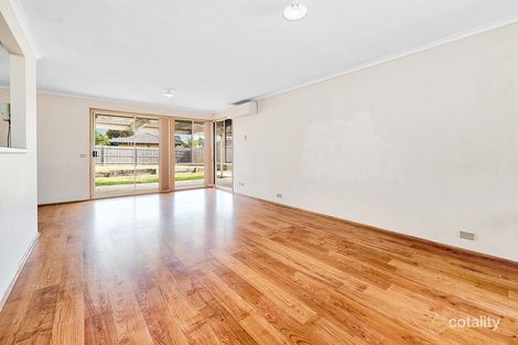 Property photo of 4 Borrowdale Court Cranbourne West VIC 3977