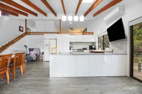 Property photo of 22 Witheren Road Clagiraba QLD 4211