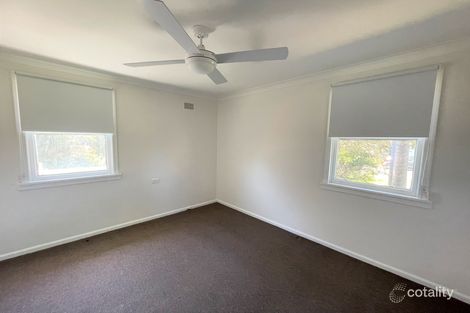 Property photo of 21 Thomas Street Lake Illawarra NSW 2528