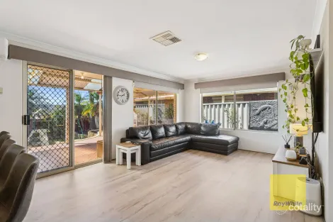 Property photo of 21 Newbold Place Jane Brook WA 6056