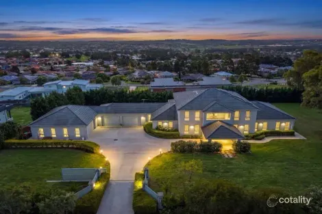 118 Eagleview Rd, Minto, NSW 2566