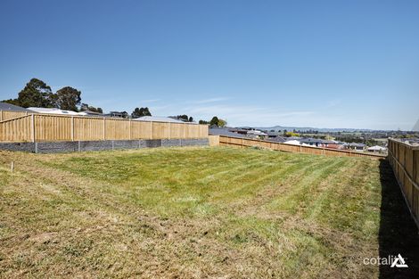 Property photo of 18 Pandanus Court Warragul VIC 3820