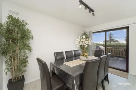Property photo of 53 Mickle Crescent Warrnambool VIC 3280