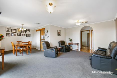Property photo of 12 Clendon Road Ferntree Gully VIC 3156