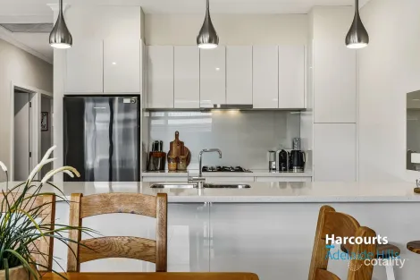 Property photo of 1D Parslow Road Marion SA 5043