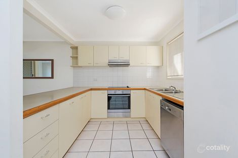 Property photo of 27/2 Landsborough Parade Golden Beach QLD 4551
