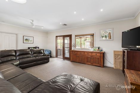 Property photo of 14 Heather Grove Nunawading VIC 3131