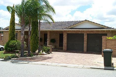 Property photo of 3 Mayer Close Noranda WA 6062