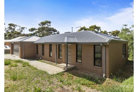 Property photo of 22A Higgins Court Bacchus Marsh VIC 3340