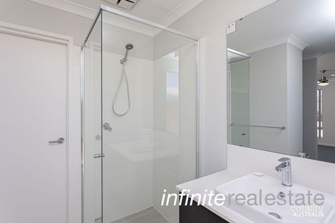 Property photo of 10 Pierrepoint Loop Champion Lakes WA 6111