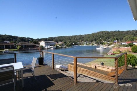 19 Helmsman Bvd, St Huberts Island, NSW 2257