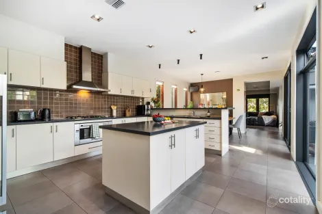 Property photo of 21 Ruby Joy Drive Somerville VIC 3912